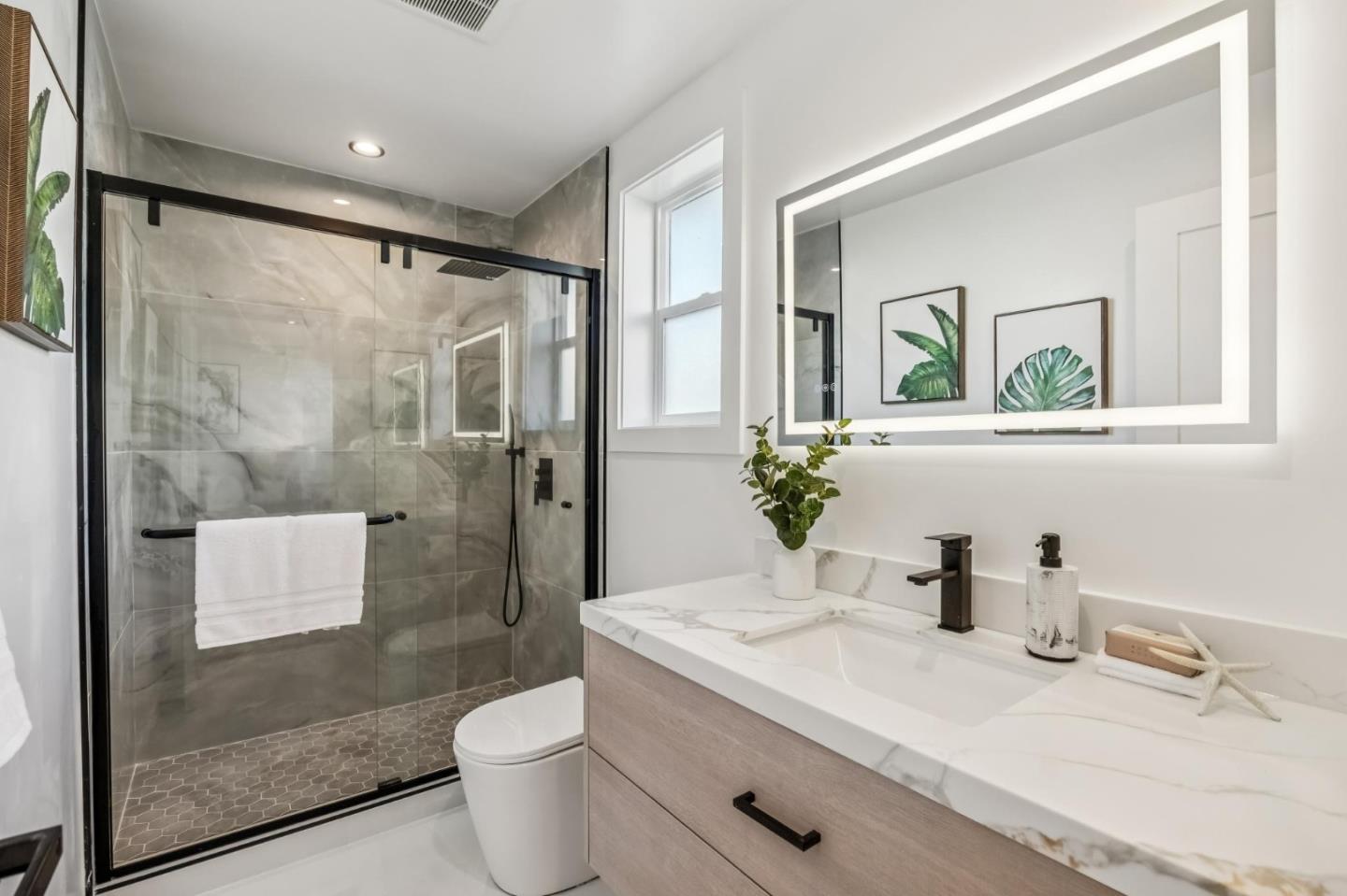 Detail Gallery Image 57 of 80 For 2300 29th Ave, San Francisco,  CA 94116 - 4 Beds | 4 Baths