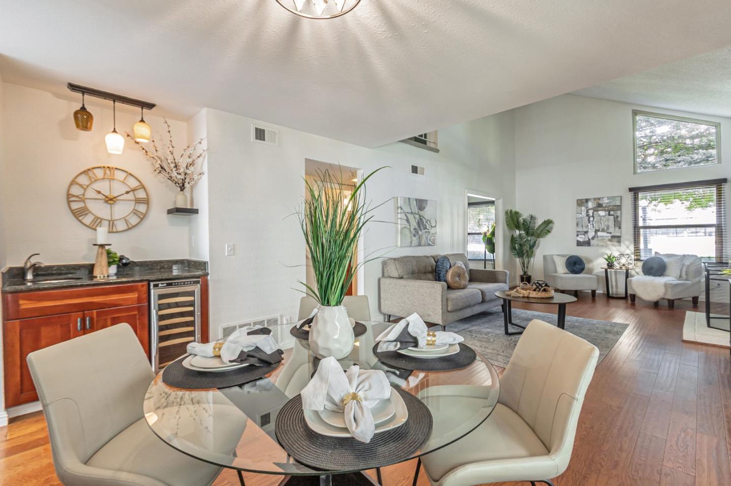 Detail Gallery Image 22 of 51 For 4216 Atlantic Ct, Santa Clara,  CA 95054 - 4 Beds | 2/1 Baths