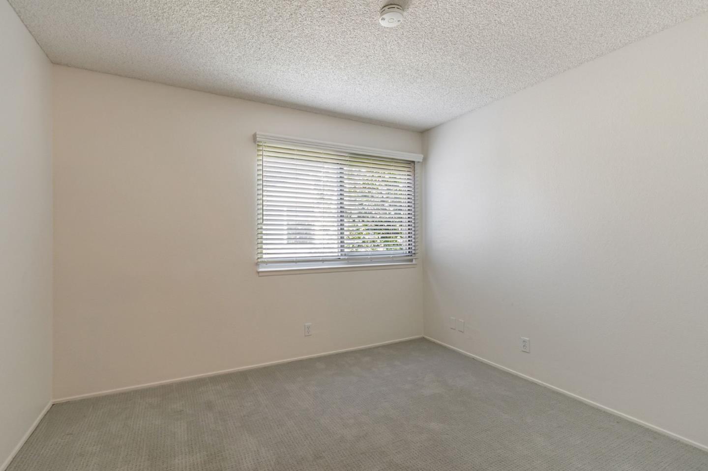 Detail Gallery Image 28 of 51 For 4216 Atlantic Ct, Santa Clara,  CA 95054 - 4 Beds | 2/1 Baths