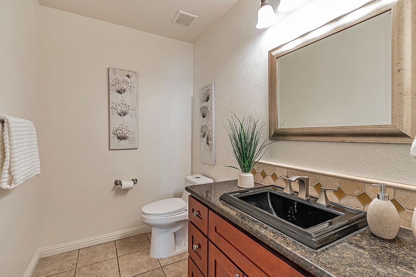 Detail Gallery Image 34 of 51 For 4216 Atlantic Ct, Santa Clara,  CA 95054 - 4 Beds | 2/1 Baths