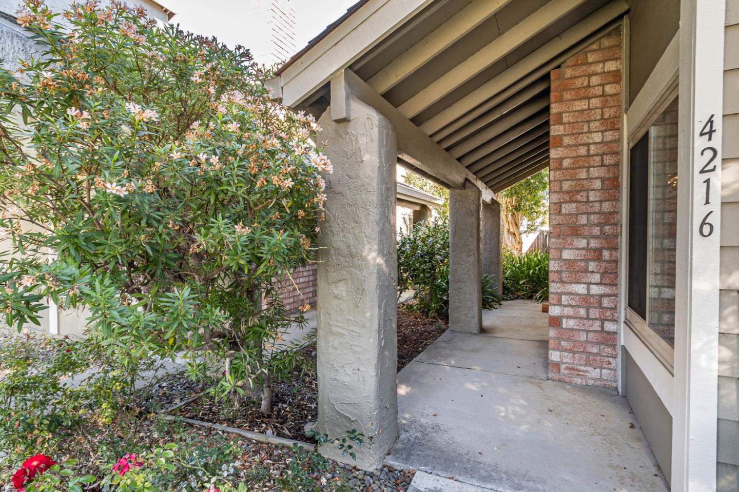 Detail Gallery Image 5 of 51 For 4216 Atlantic Ct, Santa Clara,  CA 95054 - 4 Beds | 2/1 Baths