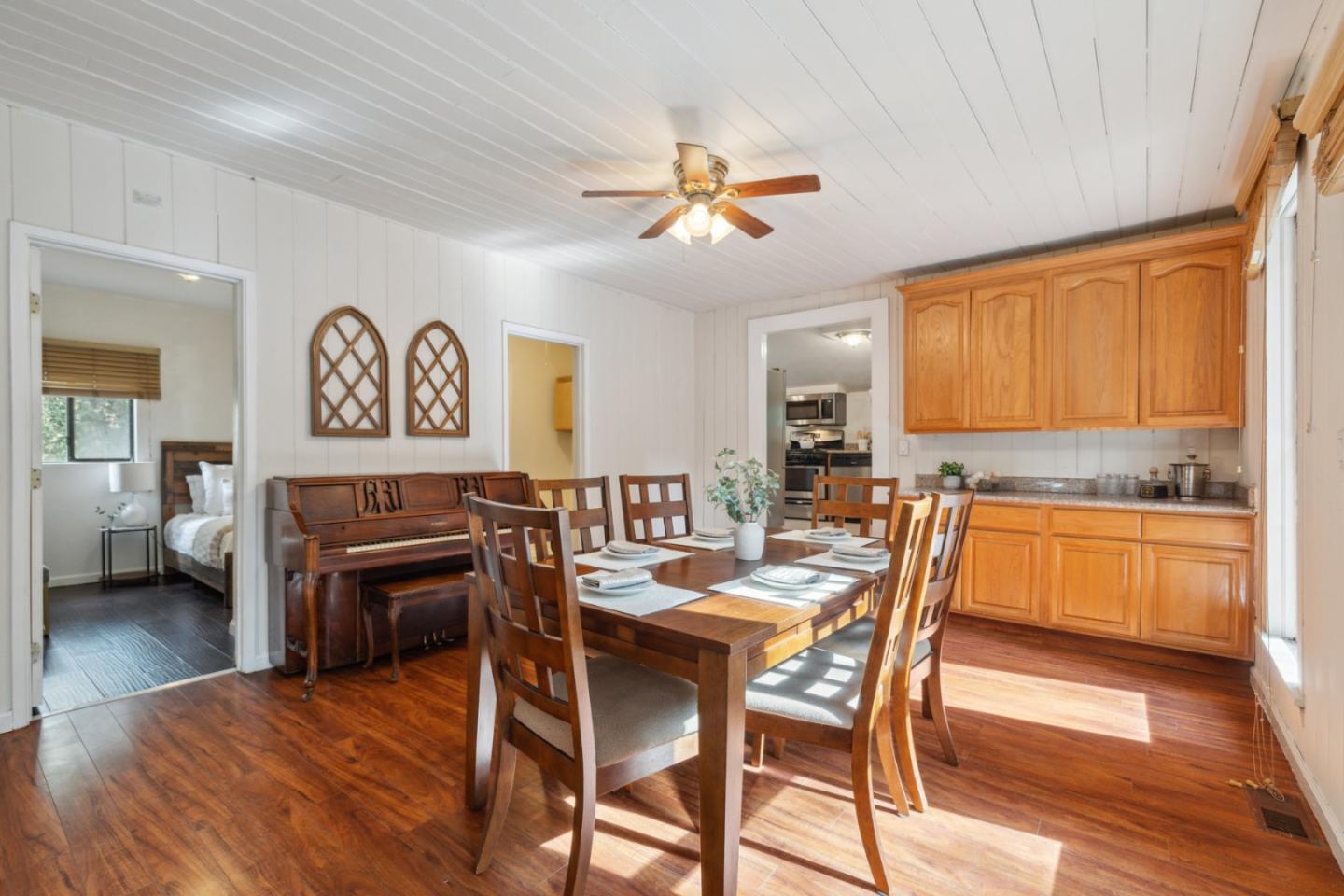 Detail Gallery Image 8 of 52 For 11349 Alameda Ave, Brookdale,  CA 95007 - 3 Beds | 1 Baths