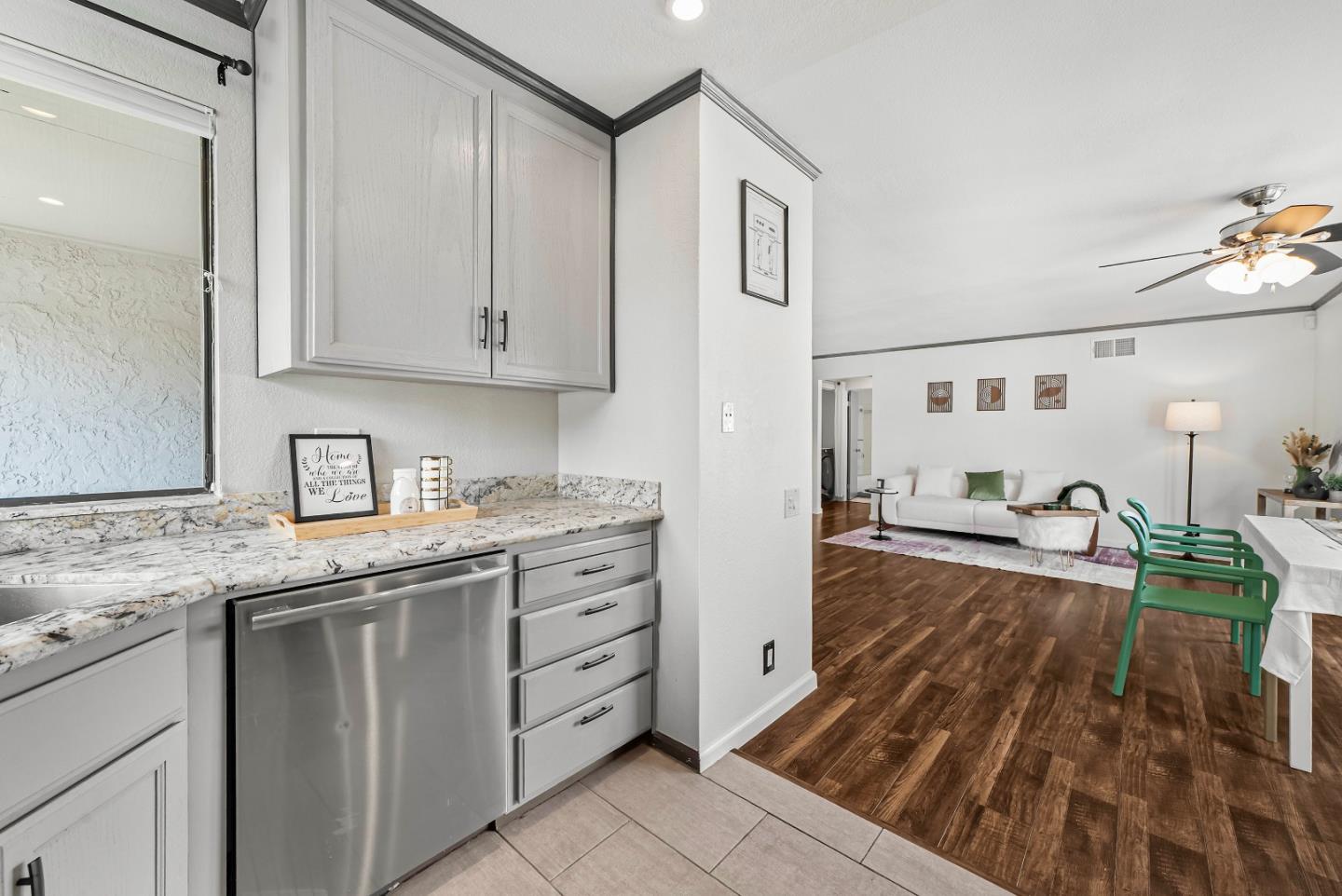 Detail Gallery Image 14 of 36 For 3225 Kenhill Dr, San Jose,  CA 95111 - 1 Beds | 1 Baths