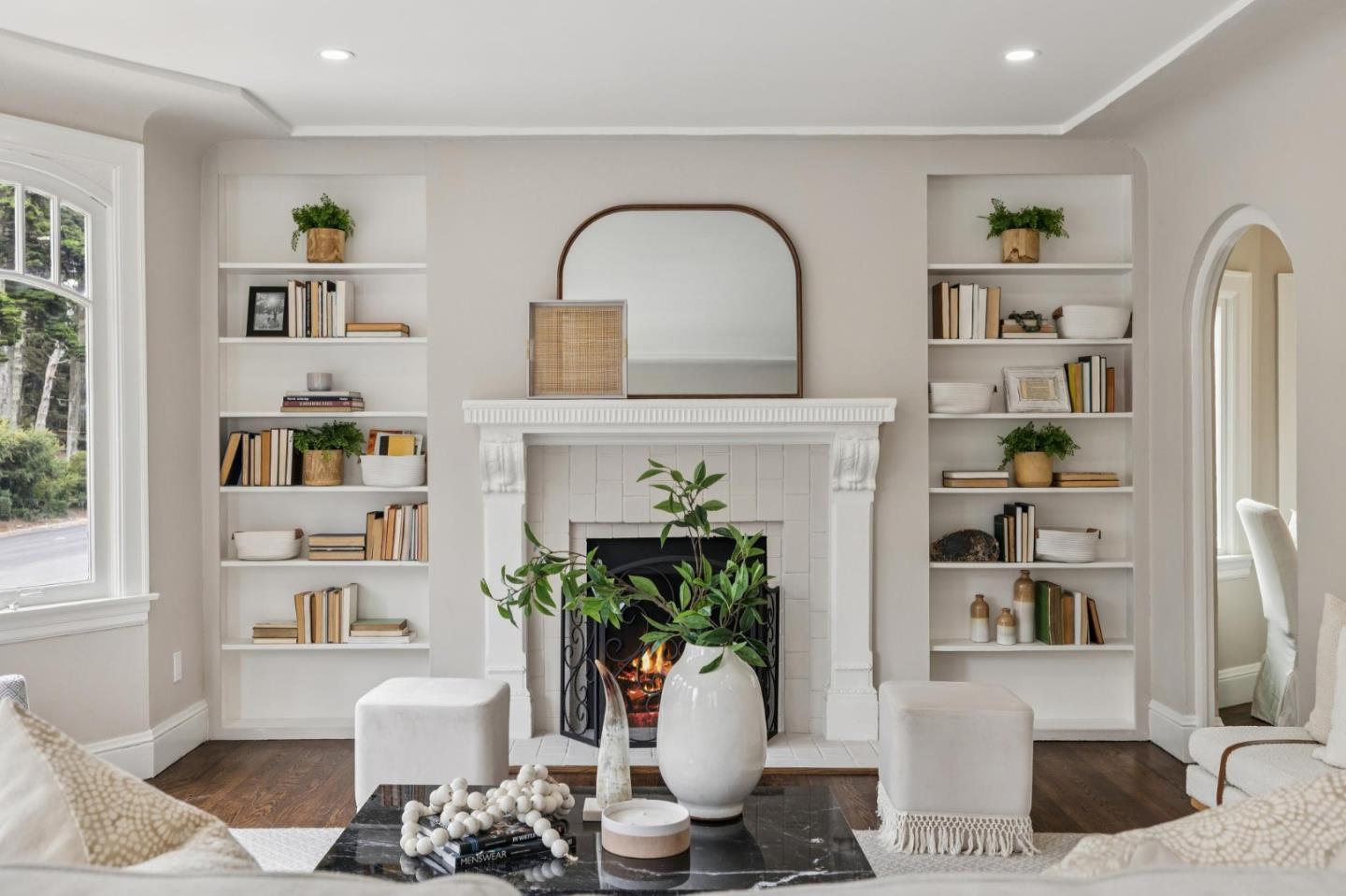 Detail Gallery Image 12 of 78 For 2615 Lincoln Way, San Francisco,  CA 94122 - 3 Beds | 2 Baths