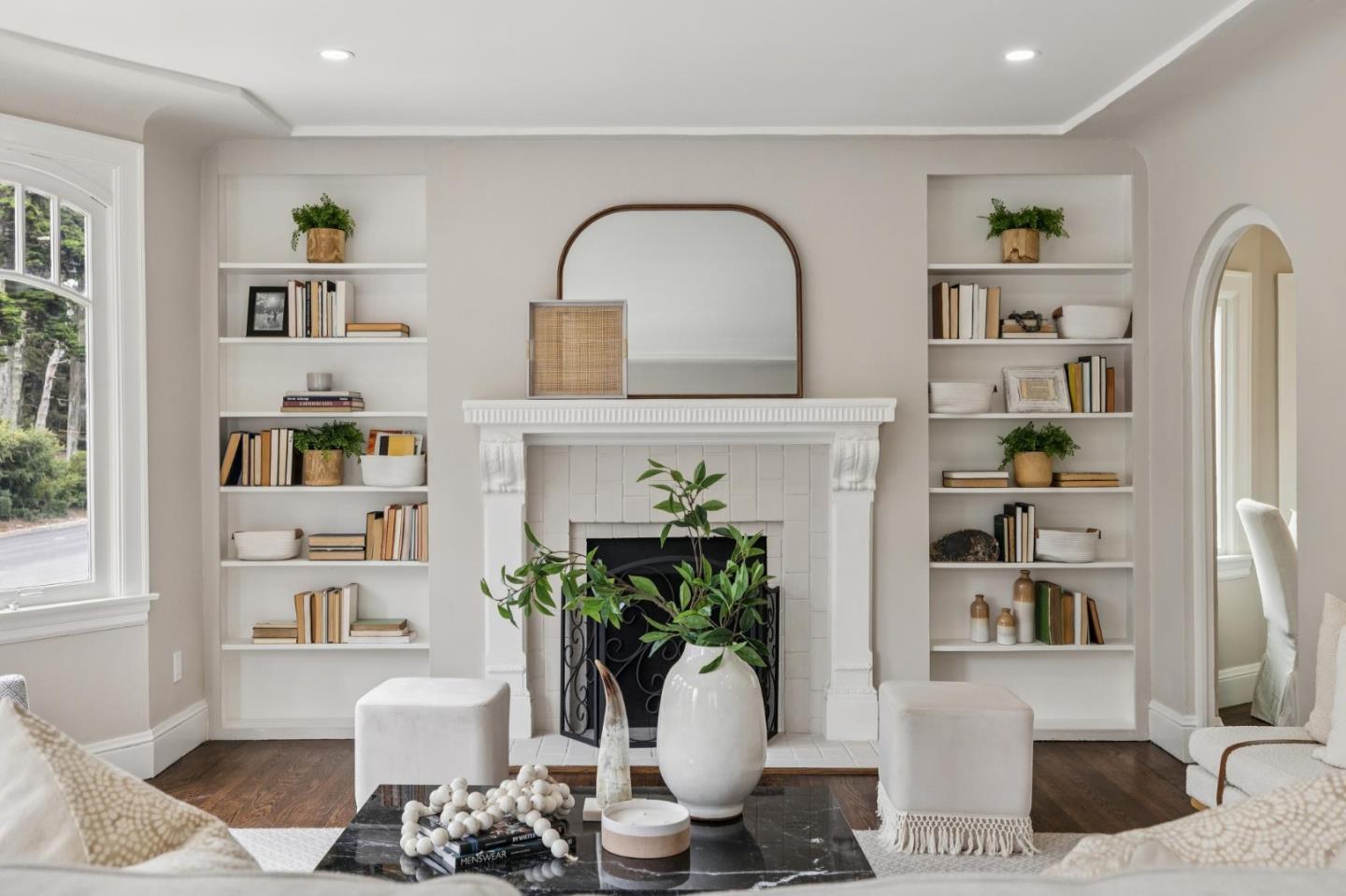 Detail Gallery Image 13 of 78 For 2615 Lincoln Way, San Francisco,  CA 94122 - 3 Beds | 2 Baths