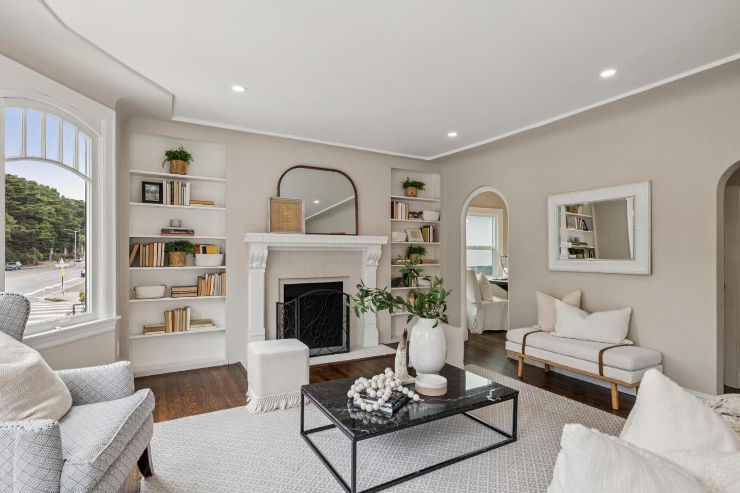 Detail Gallery Image 15 of 78 For 2615 Lincoln Way, San Francisco,  CA 94122 - 3 Beds | 2 Baths