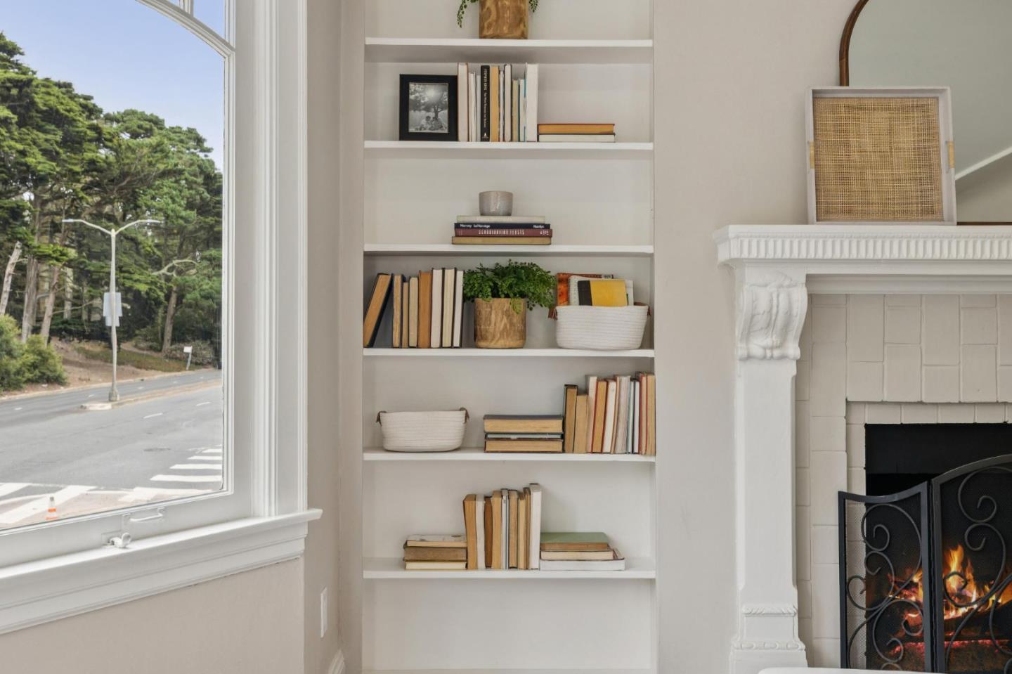 Detail Gallery Image 18 of 78 For 2615 Lincoln Way, San Francisco,  CA 94122 - 3 Beds | 2 Baths