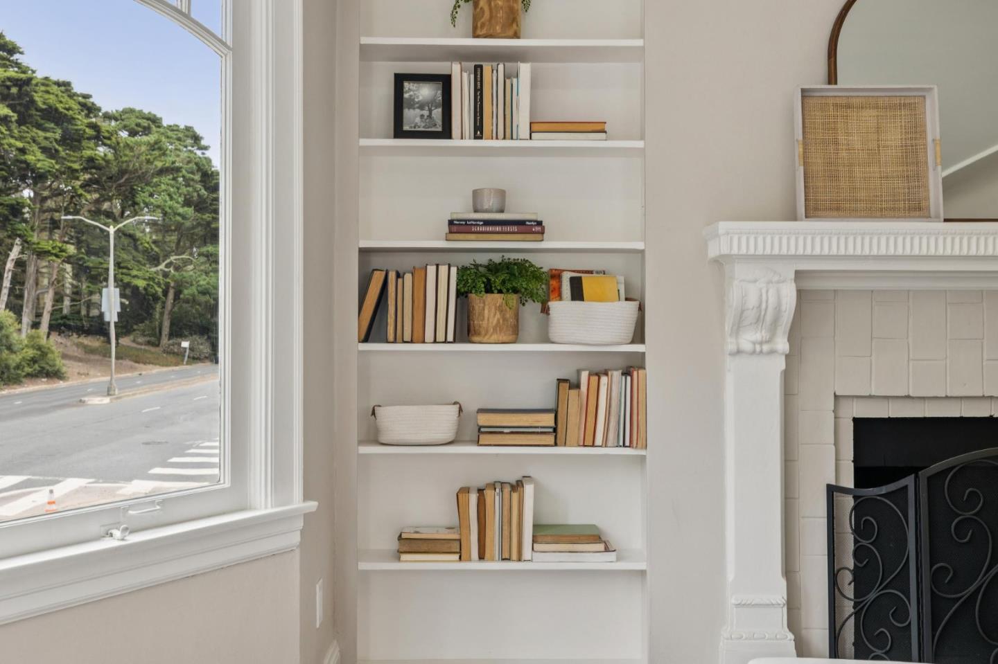 Detail Gallery Image 19 of 78 For 2615 Lincoln Way, San Francisco,  CA 94122 - 3 Beds | 2 Baths