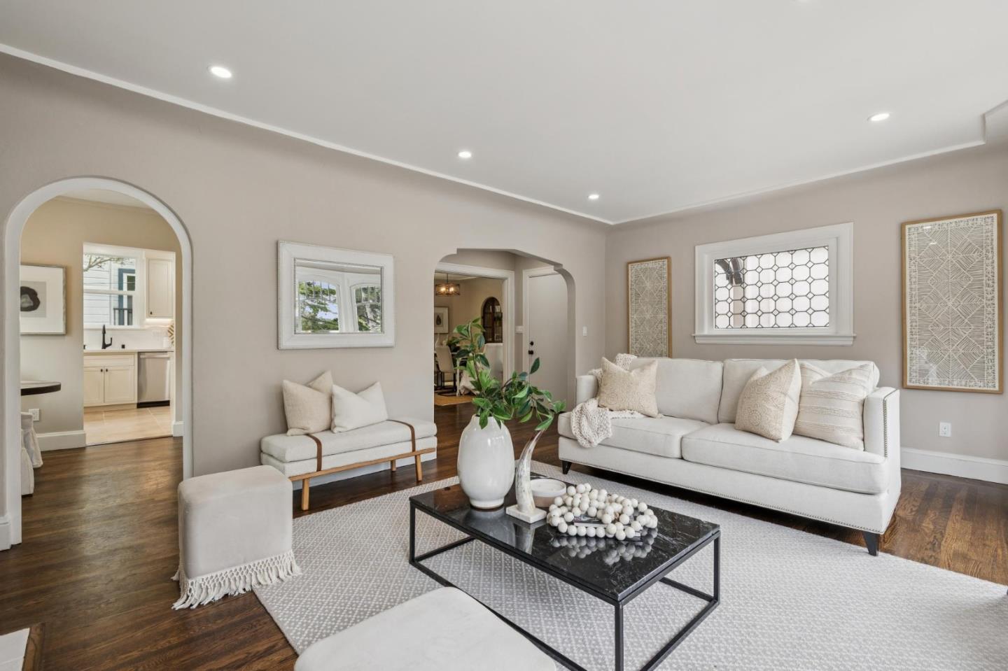 Detail Gallery Image 21 of 78 For 2615 Lincoln Way, San Francisco,  CA 94122 - 3 Beds | 2 Baths