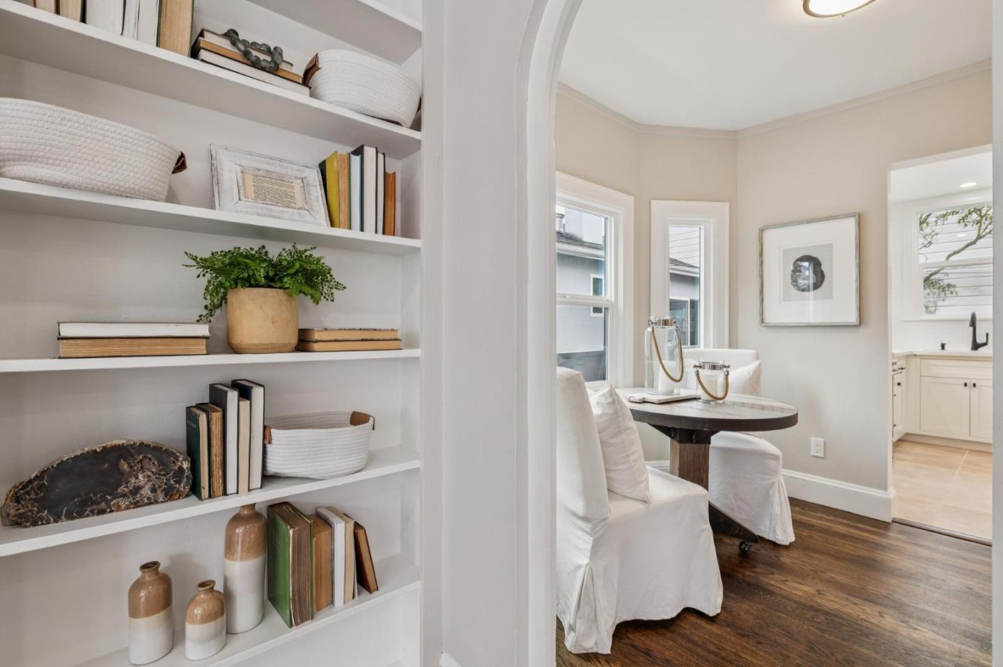 Detail Gallery Image 25 of 78 For 2615 Lincoln Way, San Francisco,  CA 94122 - 3 Beds | 2 Baths