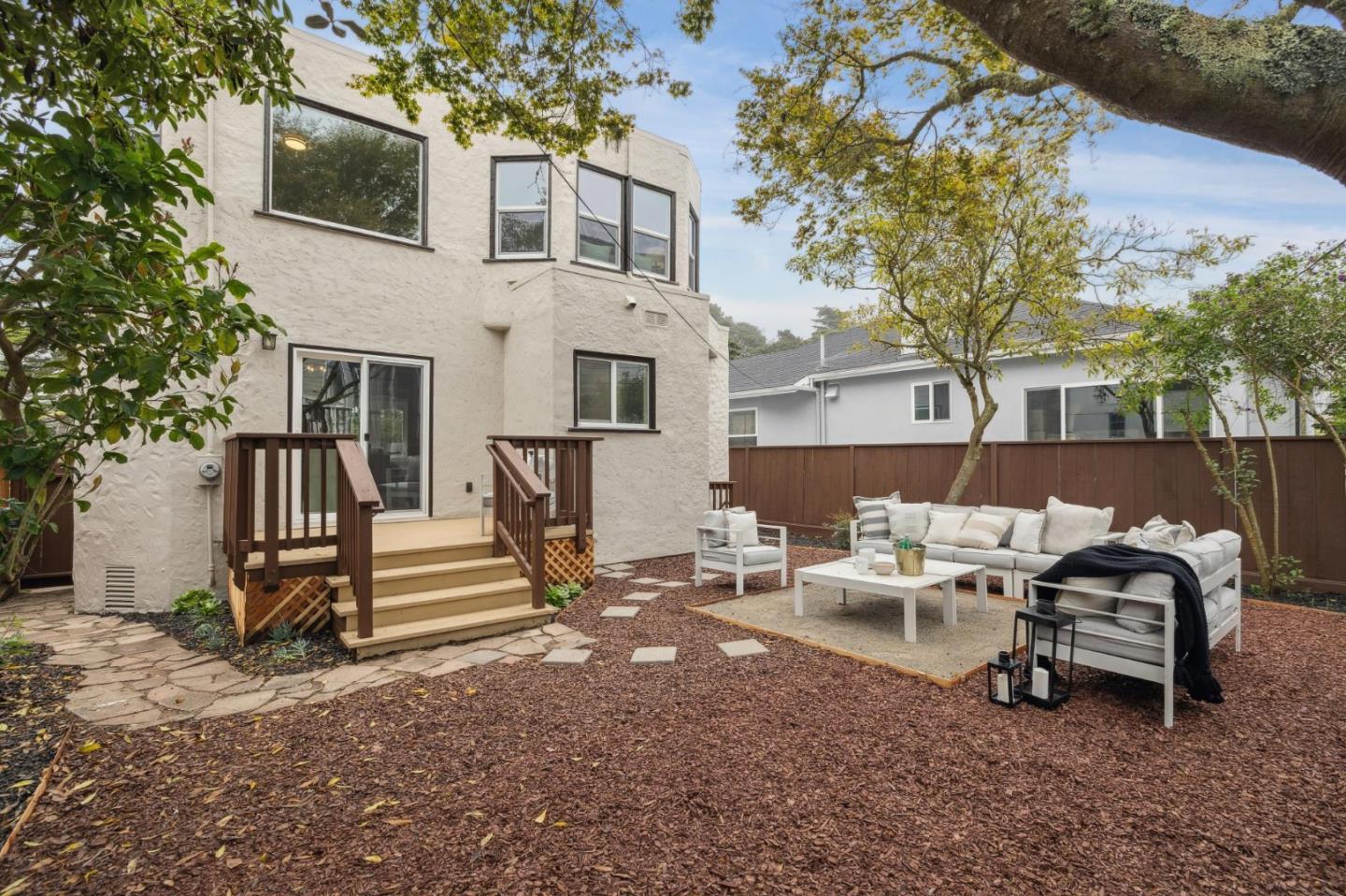 Detail Gallery Image 71 of 78 For 2615 Lincoln Way, San Francisco,  CA 94122 - 3 Beds | 2 Baths