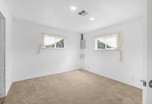 Detail Gallery Image 11 of 18 For 2580 Senter Rd #455,  San Jose,  CA 95111 - 3 Beds | 2/1 Baths