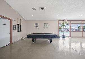 Detail Gallery Image 16 of 18 For 2580 Senter Rd #455,  San Jose,  CA 95111 - 3 Beds | 2/1 Baths
