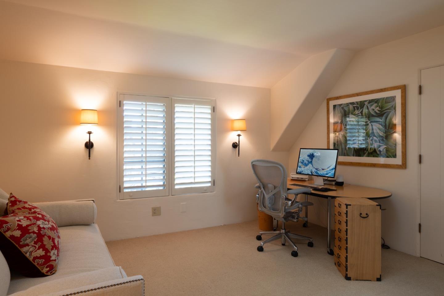 Detail Gallery Image 16 of 23 For 26167 Valley View Ave, Carmel,  CA 93923 - 3 Beds | 3/1 Baths