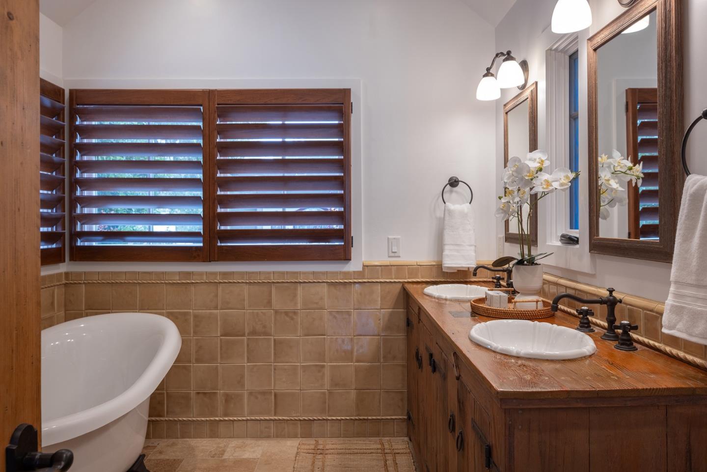 Detail Gallery Image 17 of 31 For 0 Guadalupe 4 Nw of 1st, Carmel,  CA 93921 - 3 Beds | 3/1 Baths