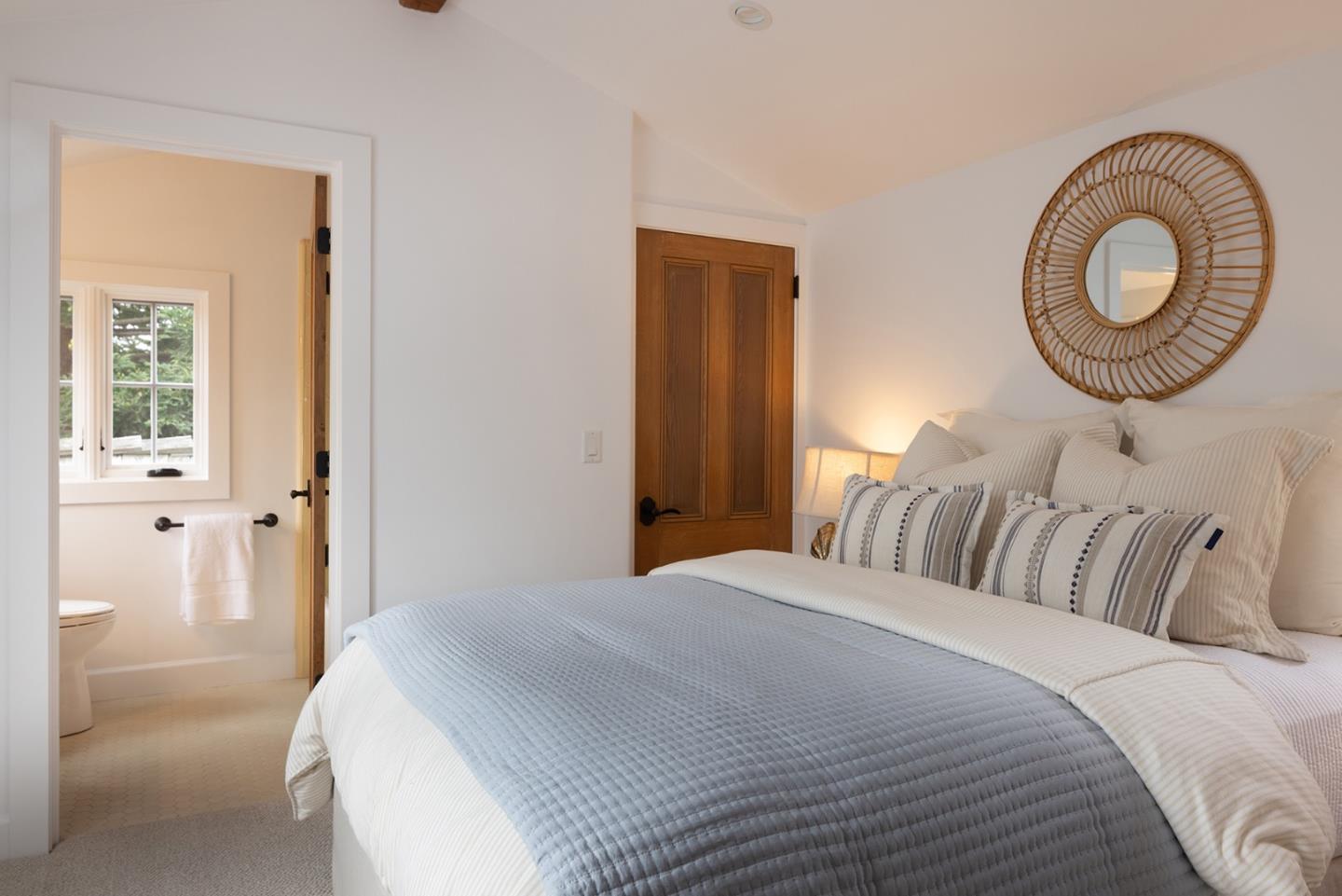 Detail Gallery Image 19 of 31 For 0 Guadalupe 4 Nw of 1st, Carmel,  CA 93921 - 3 Beds | 3/1 Baths