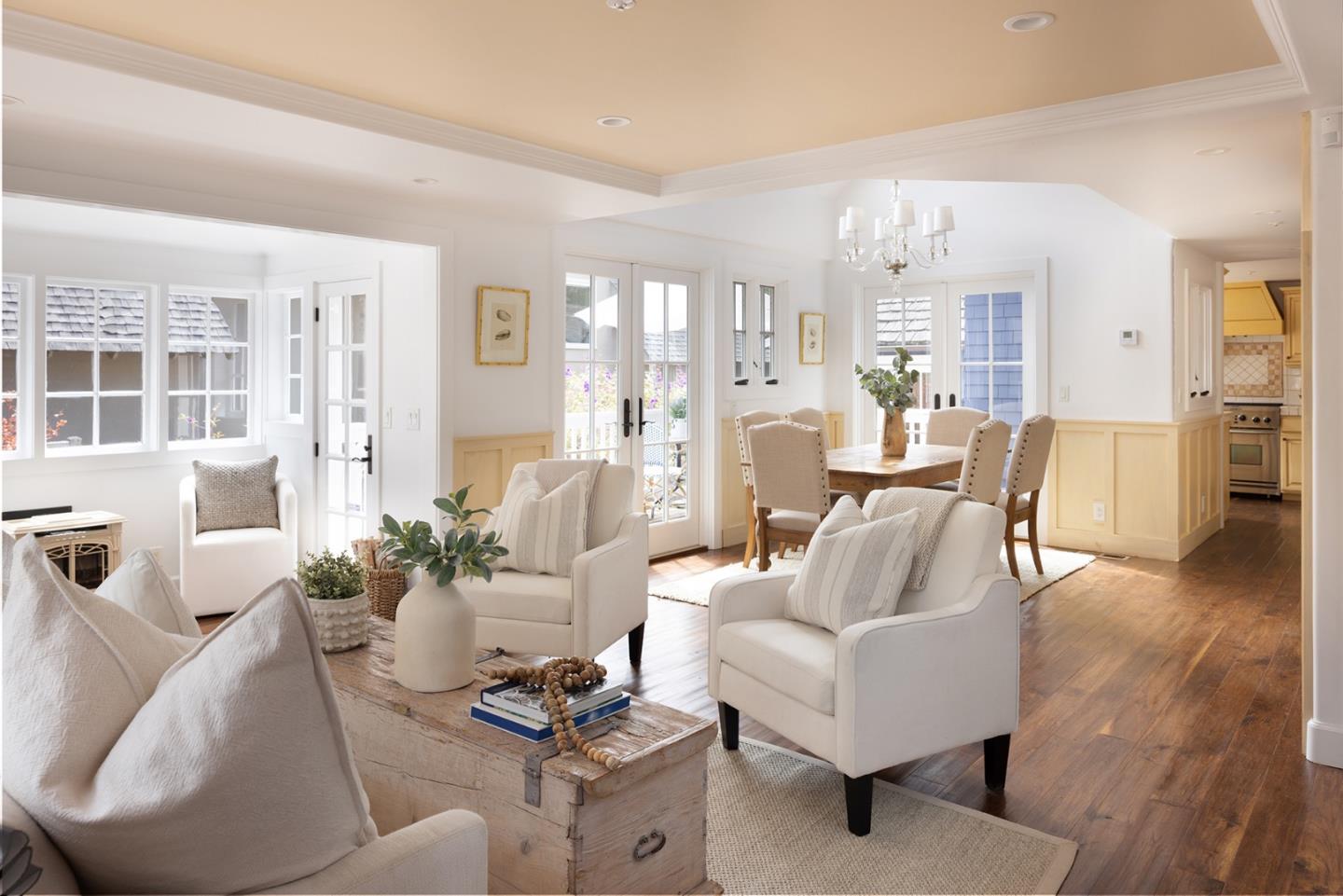 Detail Gallery Image 4 of 31 For 0 Guadalupe 4 Nw of 1st, Carmel,  CA 93921 - 3 Beds | 3/1 Baths