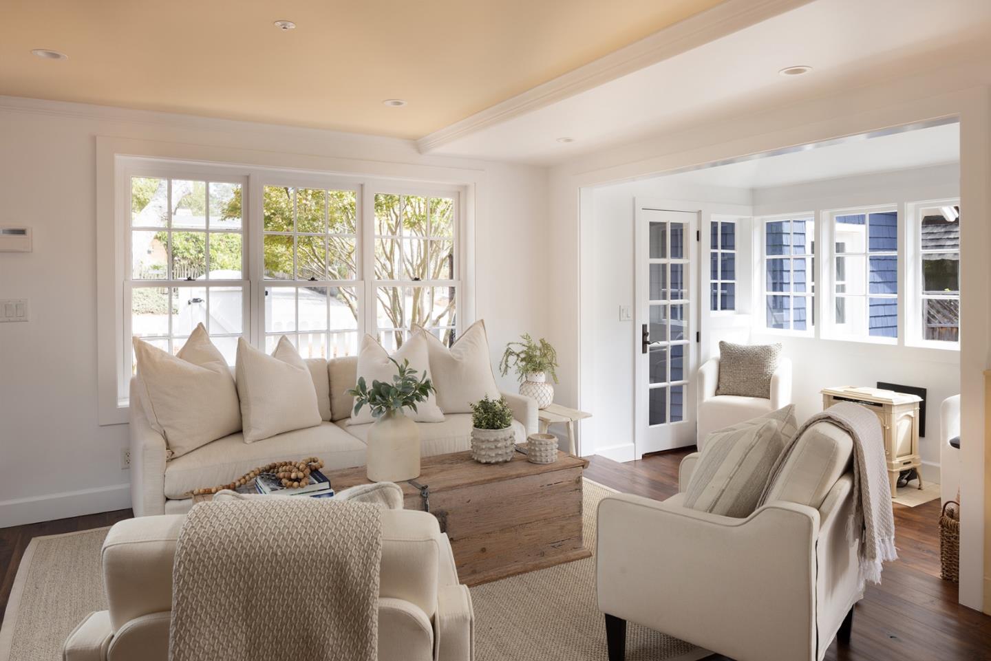 Detail Gallery Image 5 of 31 For 0 Guadalupe 4 Nw of 1st, Carmel,  CA 93921 - 3 Beds | 3/1 Baths