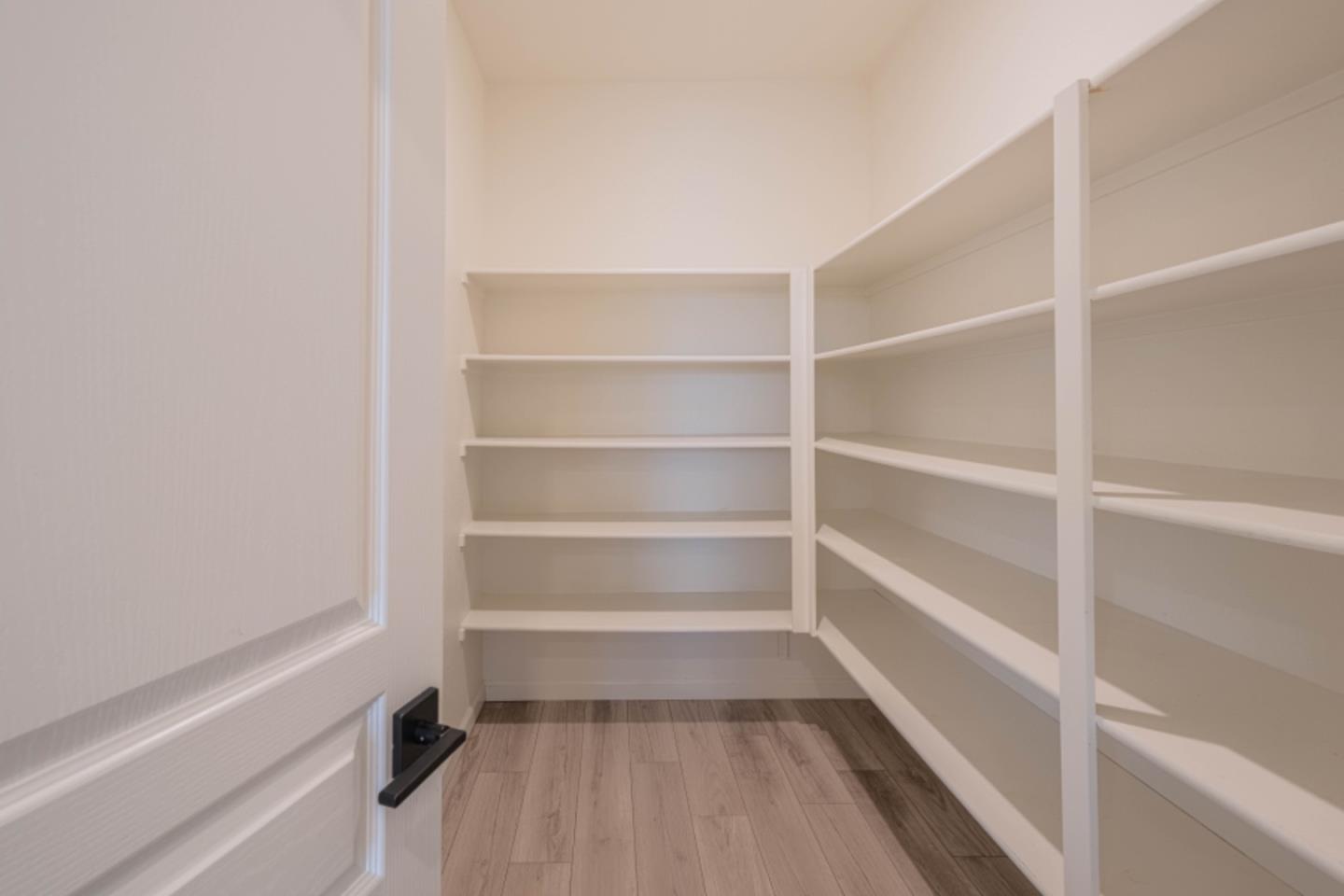 Detail Gallery Image 20 of 60 For 1121 Trailside Dr, San Juan Bautista,  CA 95045 - 4 Beds | 3/1 Baths