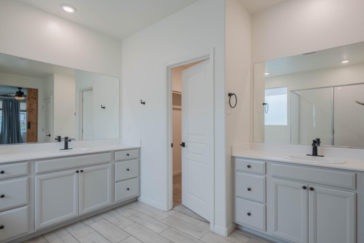 Detail Gallery Image 26 of 60 For 1121 Trailside Dr, San Juan Bautista,  CA 95045 - 4 Beds | 3/1 Baths