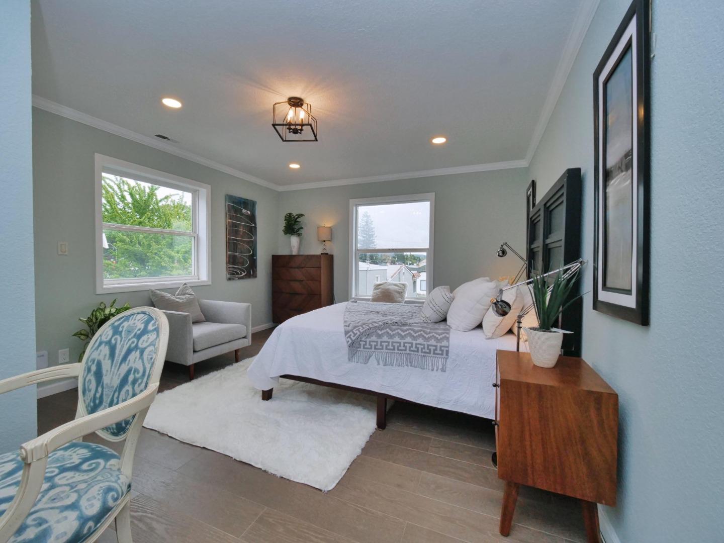 Detail Gallery Image 22 of 33 For 3000 56th Ave, Oakland,  CA 94605 - 4 Beds | 2 Baths