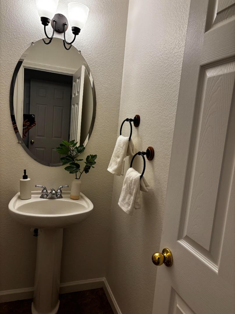 Detail Gallery Image 27 of 33 For 16 Vista Pointe Dr, Watsonville,  CA 95076 - 4 Beds | 2/1 Baths