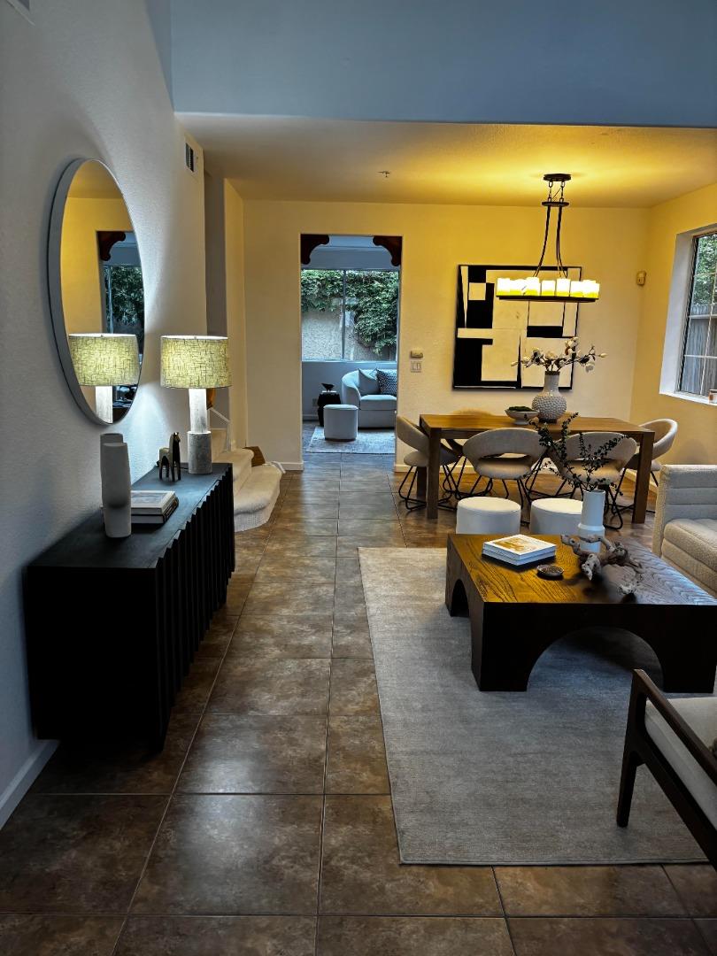 Detail Gallery Image 3 of 33 For 16 Vista Pointe Dr, Watsonville,  CA 95076 - 4 Beds | 2/1 Baths