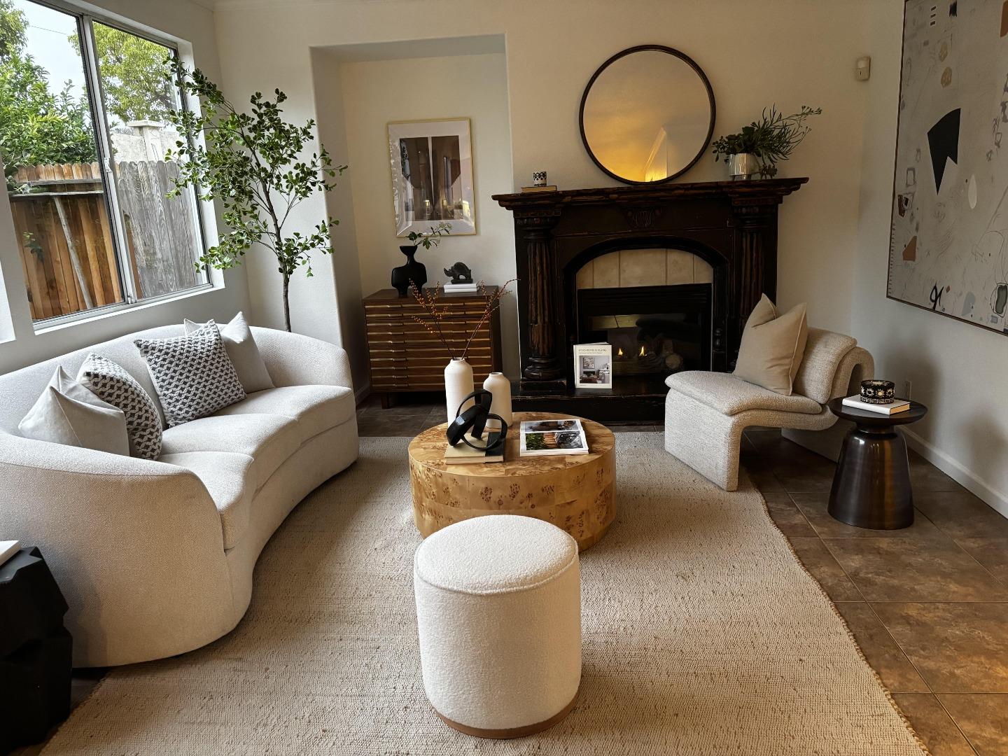 Detail Gallery Image 7 of 33 For 16 Vista Pointe Dr, Watsonville,  CA 95076 - 4 Beds | 2/1 Baths