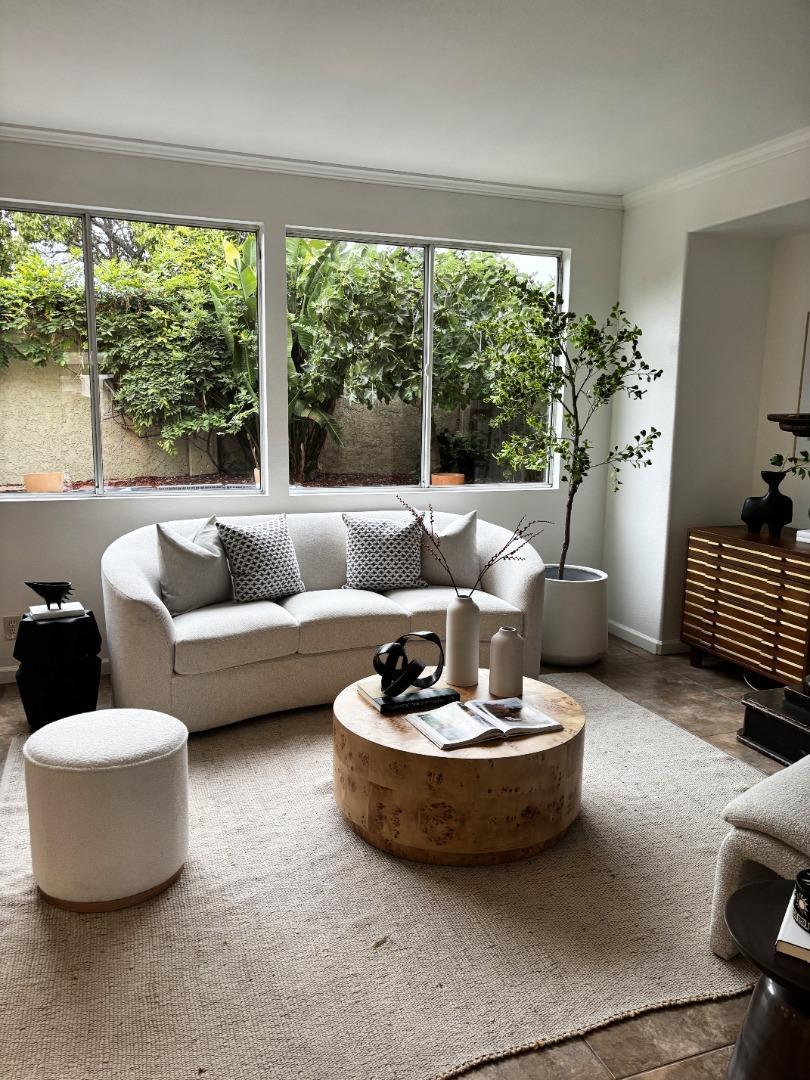 Detail Gallery Image 8 of 33 For 16 Vista Pointe Dr, Watsonville,  CA 95076 - 4 Beds | 2/1 Baths