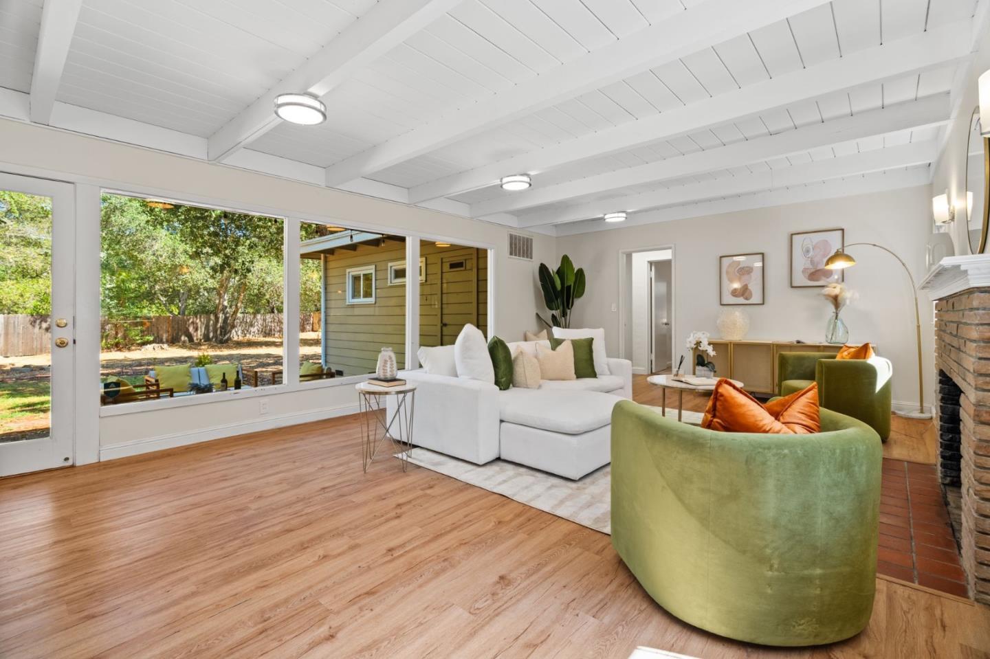 Detail Gallery Image 8 of 32 For 20141 Mendelsohn Ln, Saratoga,  CA 95070 - – Beds | – Baths