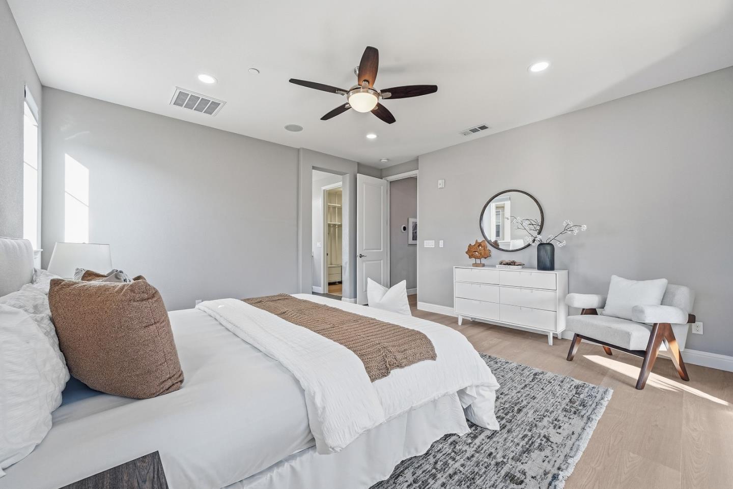 Photo #28: ML82022265 Listing: Photo #28