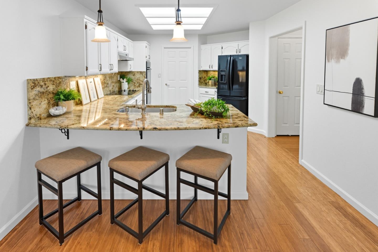 Detail Gallery Image 13 of 35 For 7812 Prestwick Cir, San Jose,  CA 95135 - 2 Beds | 2 Baths