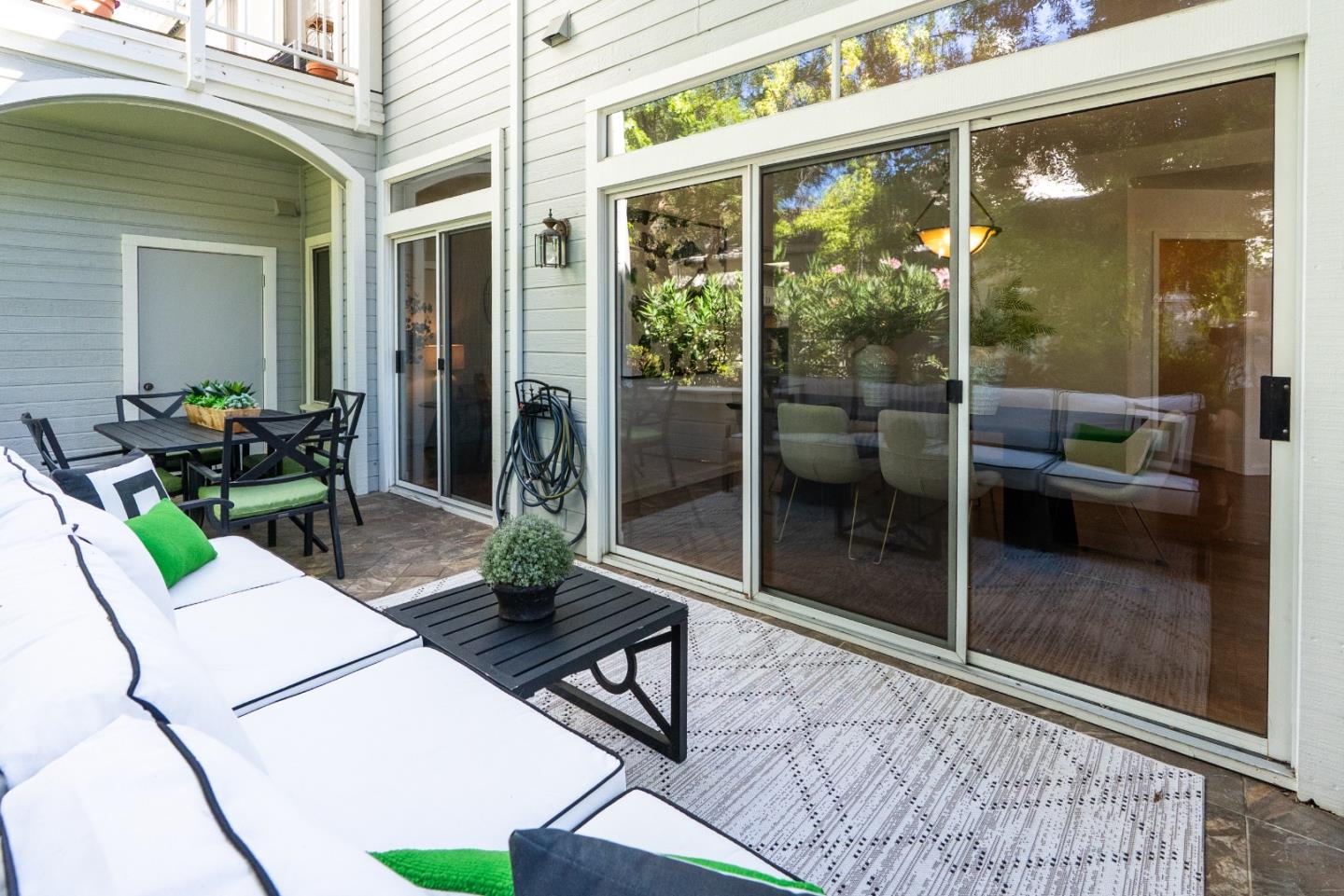 Detail Gallery Image 27 of 35 For 7812 Prestwick Cir, San Jose,  CA 95135 - 2 Beds | 2 Baths