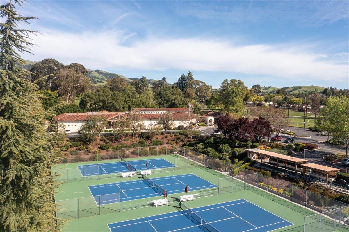 Detail Gallery Image 34 of 35 For 7812 Prestwick Cir, San Jose,  CA 95135 - 2 Beds | 2 Baths