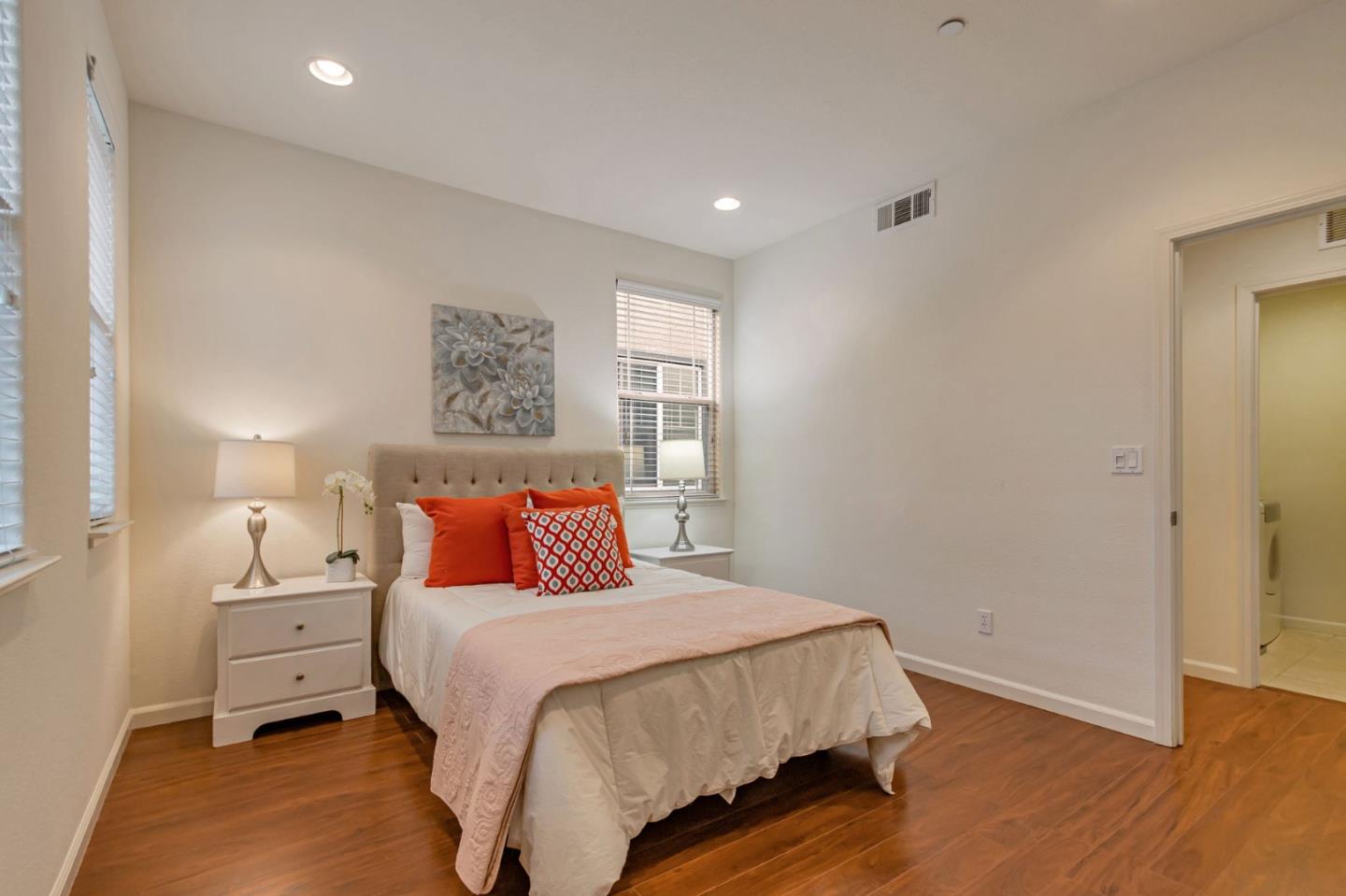 Detail Gallery Image 19 of 44 For 1103 Vida Larga Loop, Milpitas,  CA 95035 - 4 Beds | 3/1 Baths