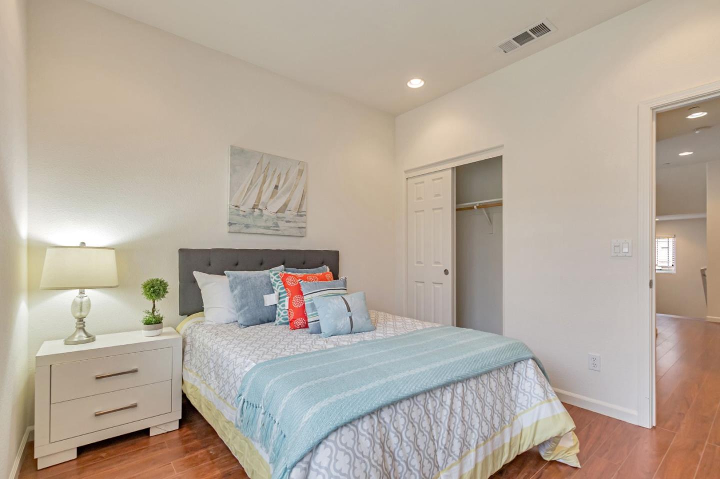 Detail Gallery Image 21 of 44 For 1103 Vida Larga Loop, Milpitas,  CA 95035 - 4 Beds | 3/1 Baths