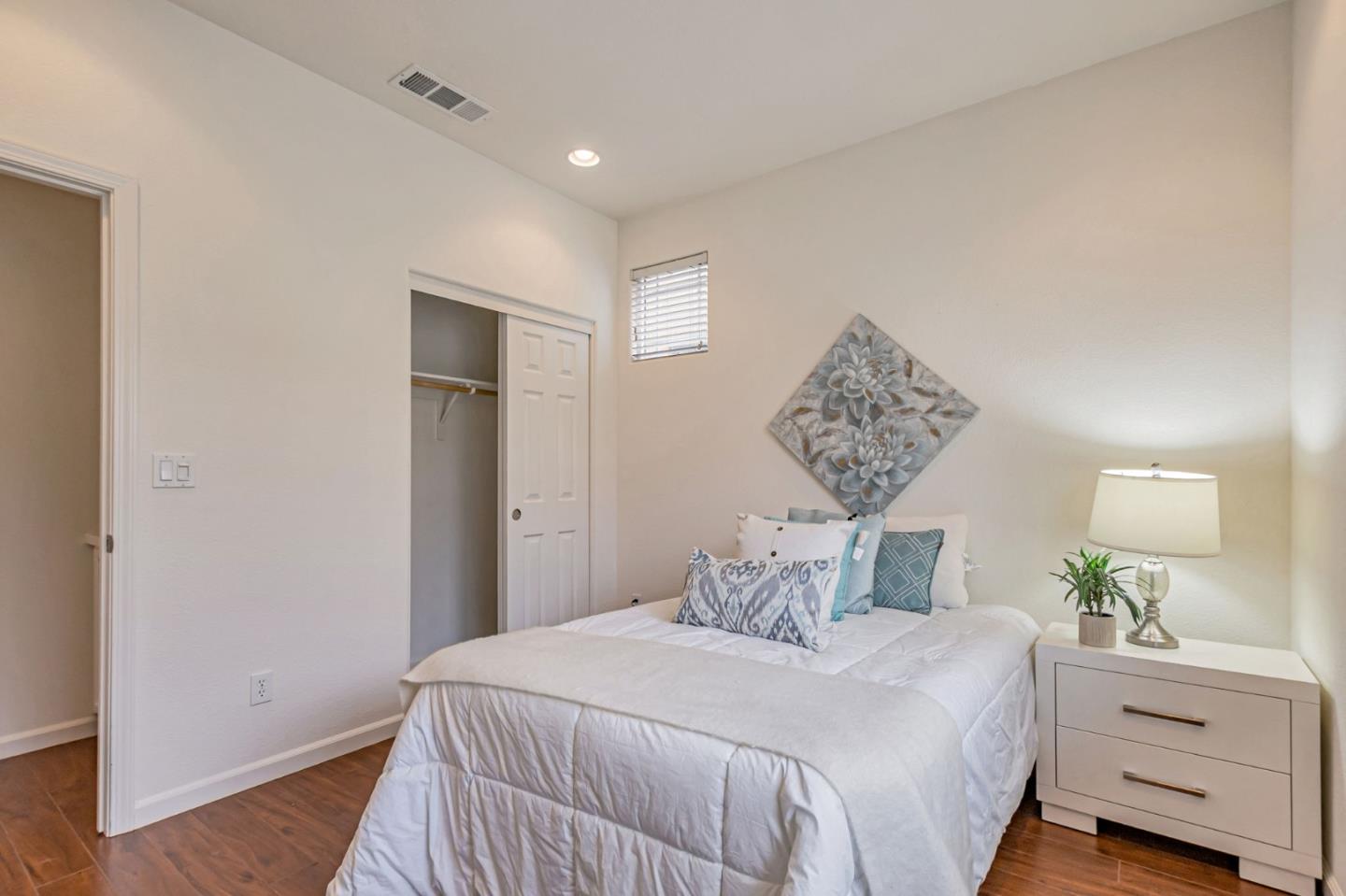 Detail Gallery Image 23 of 44 For 1103 Vida Larga Loop, Milpitas,  CA 95035 - 4 Beds | 3/1 Baths
