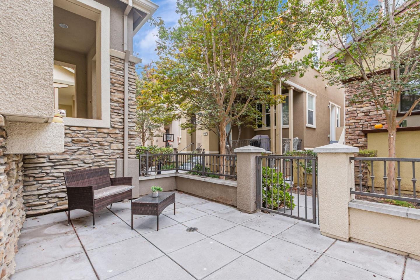 Detail Gallery Image 34 of 44 For 1103 Vida Larga Loop, Milpitas,  CA 95035 - 4 Beds | 3/1 Baths