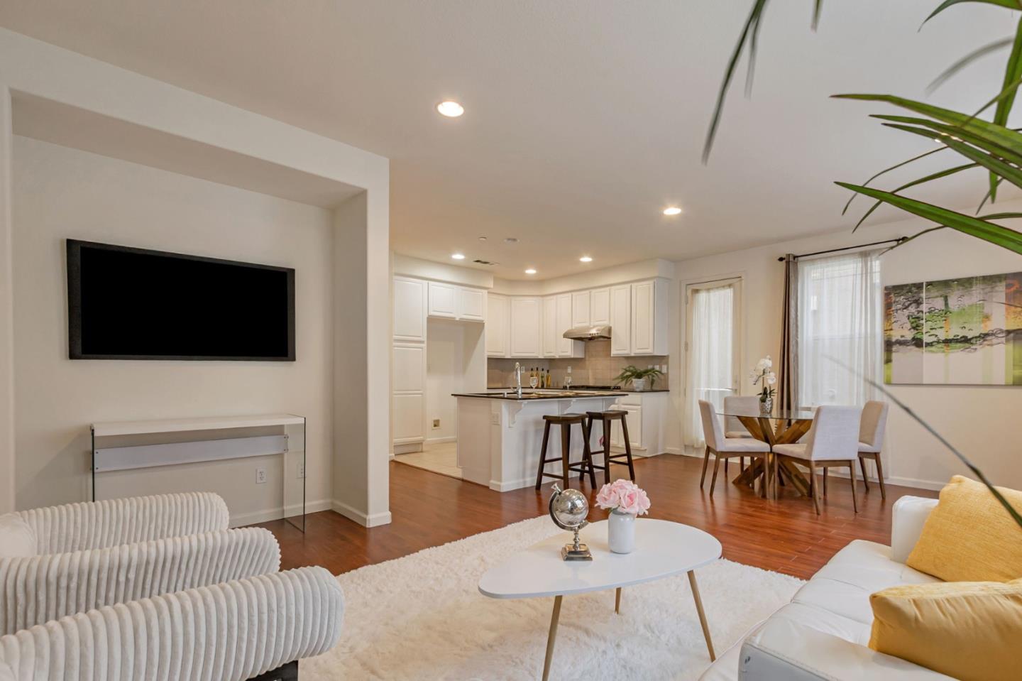 Detail Gallery Image 7 of 44 For 1103 Vida Larga Loop, Milpitas,  CA 95035 - 4 Beds | 3/1 Baths