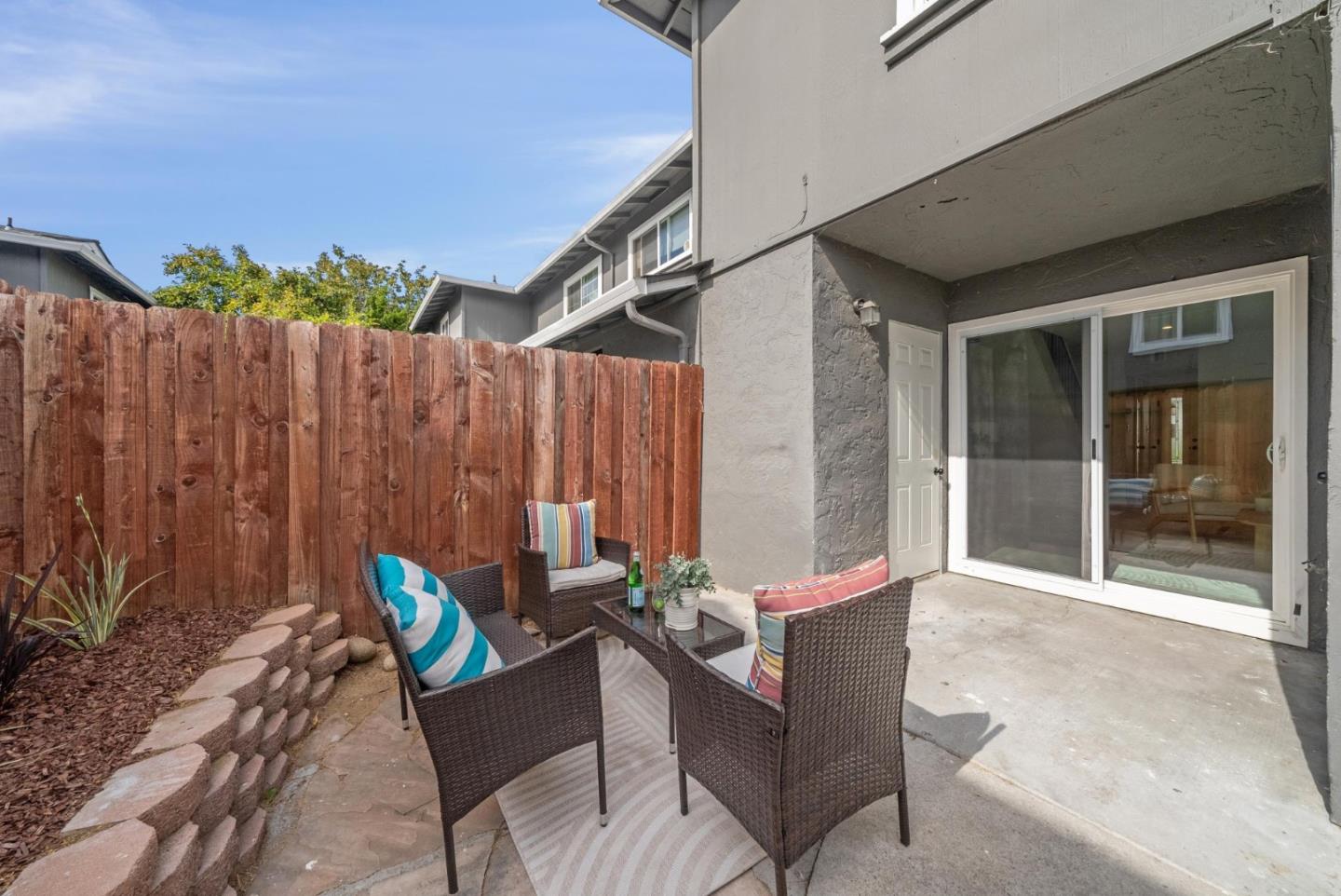 Detail Gallery Image 12 of 17 For 3352 Landess Ave #D,  San Jose,  CA 95132 - 3 Beds | 1/1 Baths