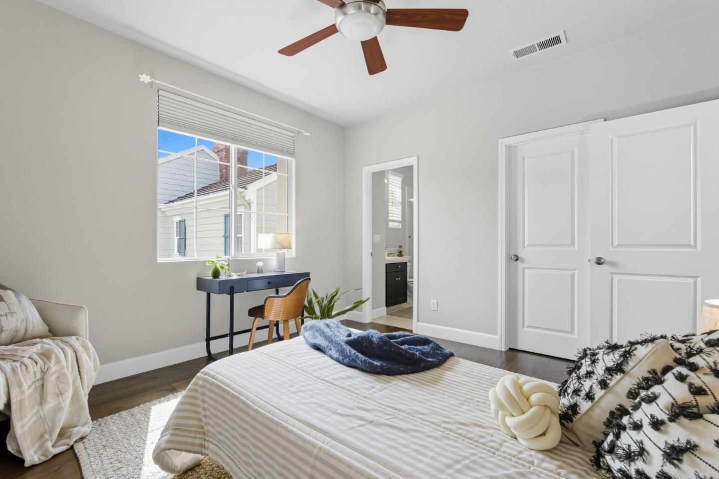 Detail Gallery Image 15 of 55 For 2129 Creekview Dr, Danville,  CA 94506 - 5 Beds | 5 Baths