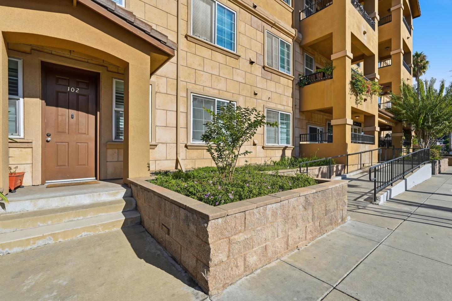 Detail Gallery Image 26 of 37 For 88 N Jackson Ave #127,  San Jose,  CA 95116 - 2 Beds | 2 Baths
