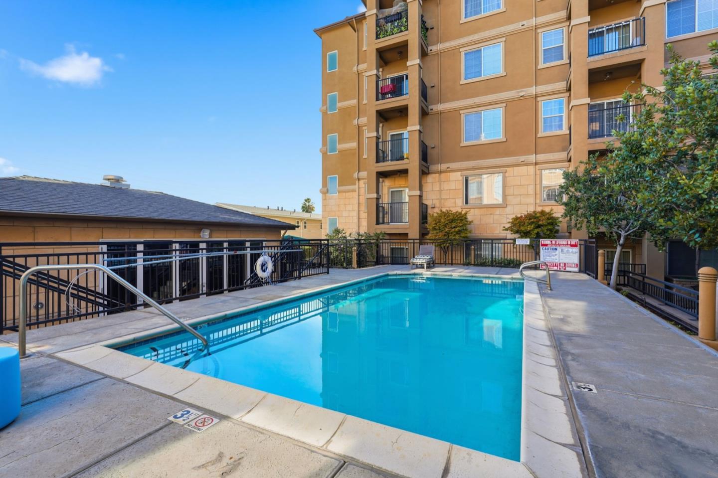 Detail Gallery Image 34 of 37 For 88 N Jackson Ave #127,  San Jose,  CA 95116 - 2 Beds | 2 Baths