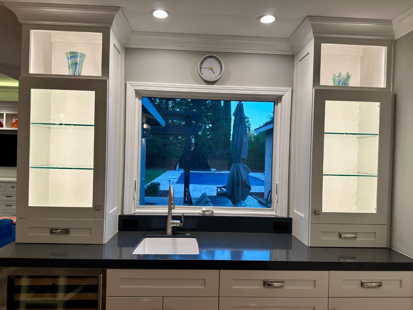 Detail Gallery Image 9 of 38 For 14421 Lenray Ln, San Jose,  CA 95124 - 5 Beds | 4 Baths