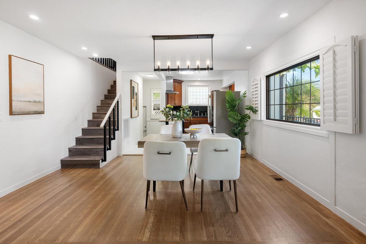 Detail Gallery Image 14 of 60 For 1111 Laguna Ave, Burlingame,  CA 94010 - 6 Beds | 4 Baths