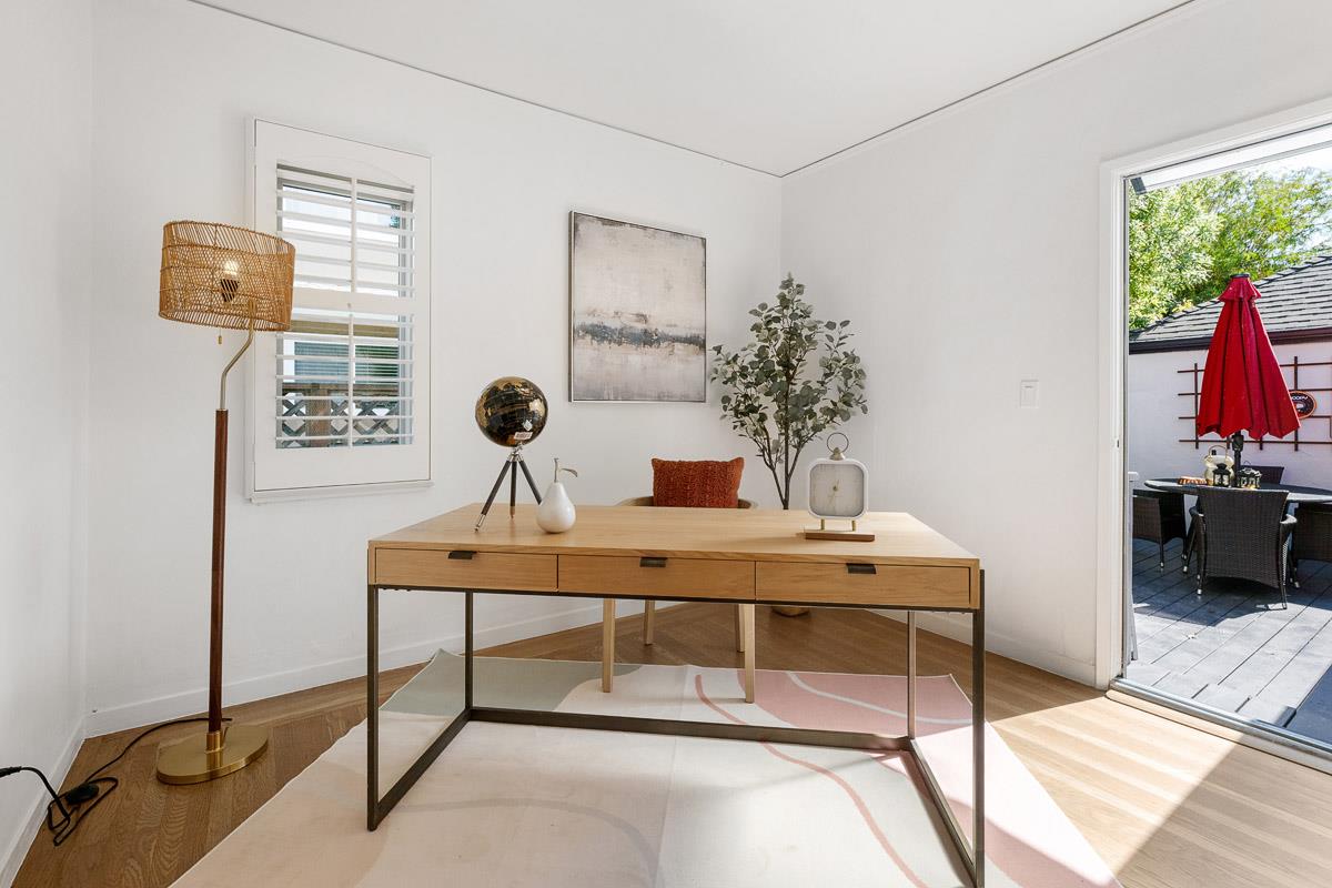 Detail Gallery Image 28 of 60 For 1111 Laguna Ave, Burlingame,  CA 94010 - 6 Beds | 4 Baths