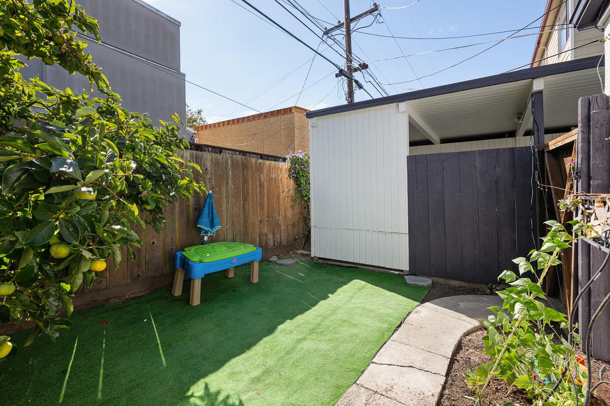 Detail Gallery Image 52 of 60 For 1111 Laguna Ave, Burlingame,  CA 94010 - 6 Beds | 4 Baths