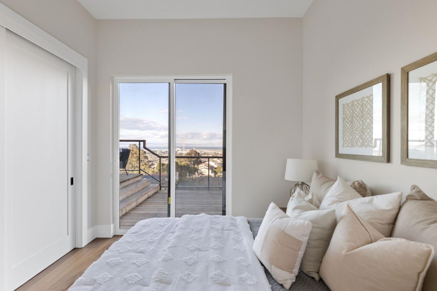 Detail Gallery Image 26 of 36 For 842 Clearfield Dr, Millbrae,  CA 94030 - 4 Beds | 3 Baths