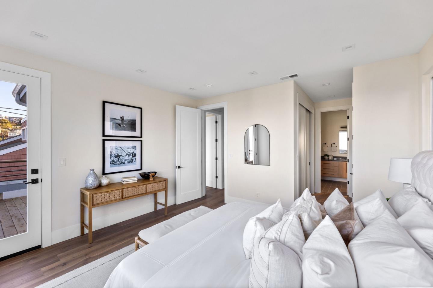 Detail Gallery Image 34 of 36 For 842 Clearfield Dr, Millbrae,  CA 94030 - 4 Beds | 3 Baths