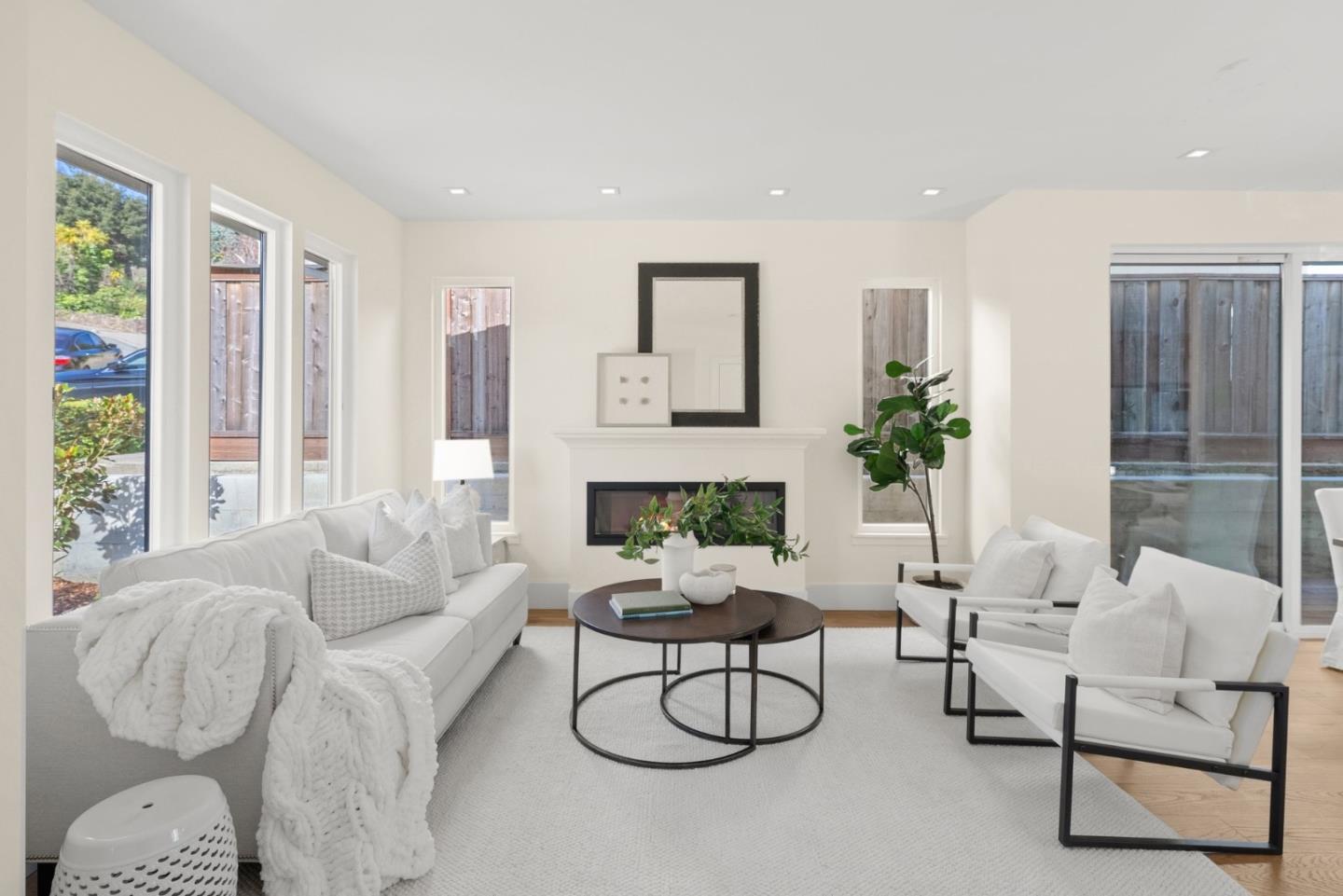 Detail Gallery Image 4 of 36 For 842 Clearfield Dr, Millbrae,  CA 94030 - 4 Beds | 3 Baths